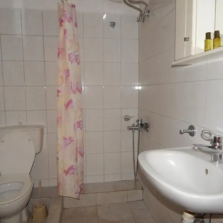 Apartment Small Near The Center Of Tripoli