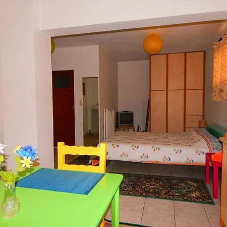 Apartment Small Near The Center Of *